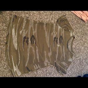 Camo t-shirt